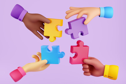3D animatie van 4 handen die 4 puzzel stukjes vasthouden. De mouwen en puzzelstukjes zijn paars, blauw, rood en geel.