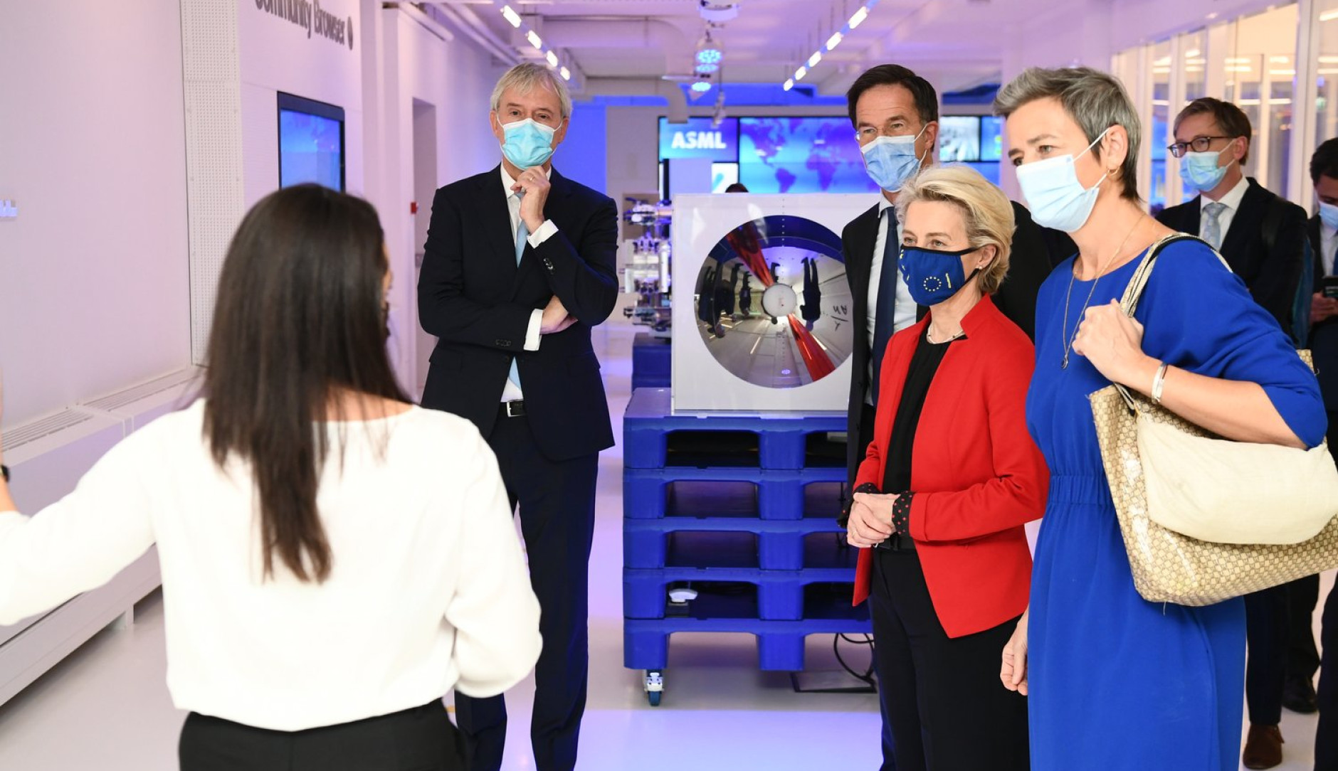 Von der Leyen President van de Europese Commissie op bezoek bij ASML