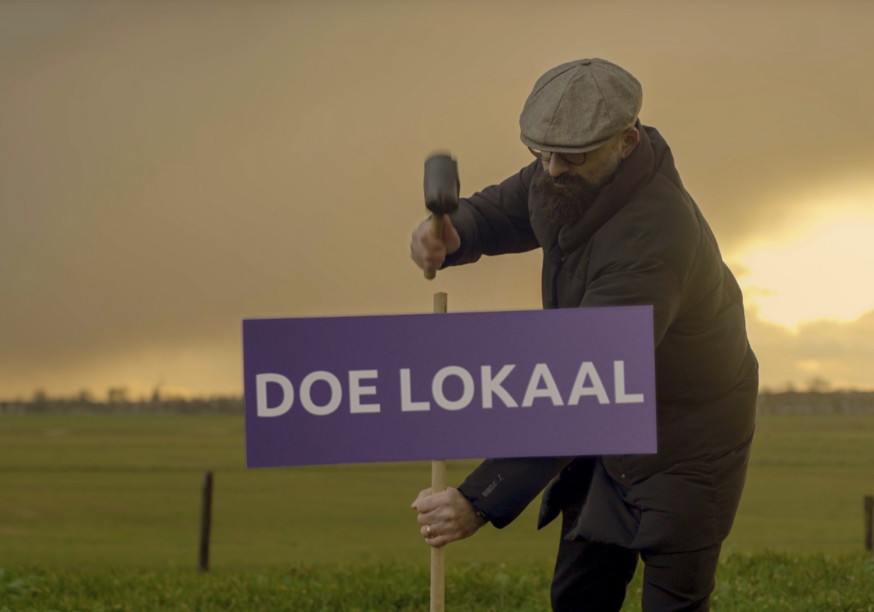 Bordje op platteland 