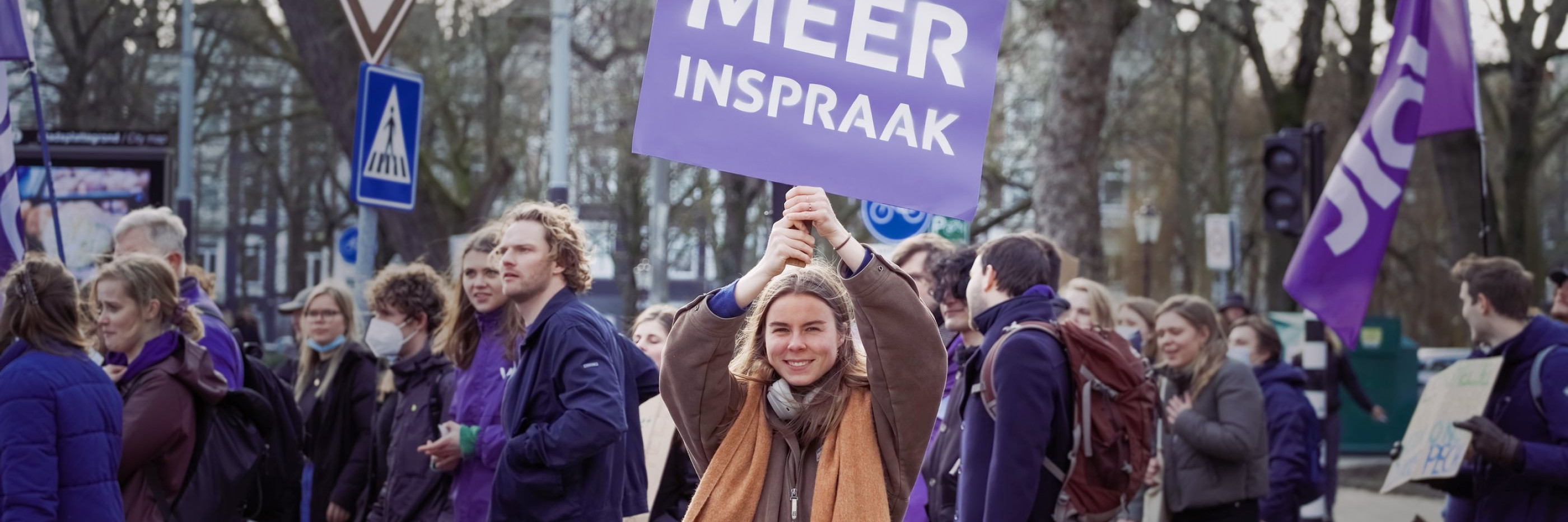 Volt optocht met bordje meer Inspraak