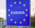 Bord langs snelweg met Europa erop