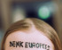 Denk Europees op voorhoofd geschreven