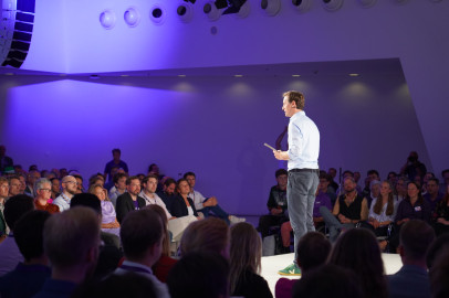 Laurens Dassen presenteert