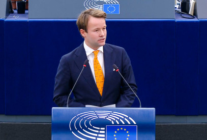 Reinier van Lanschot aan het spreken in het Europees Parlement