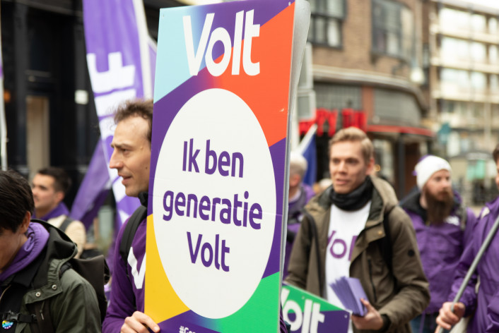 Een bord met de tekst: Ik ben generatie Volt.