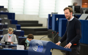 Damian Boeselager in het Europees Parlement