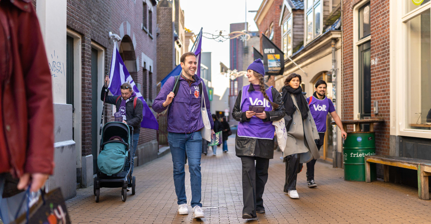 Niels, Niels, en Lucjeanne op campagne in Groningen