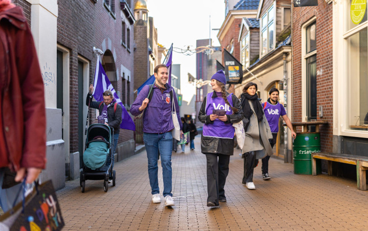 Niels, Niels, en Lucjeanne op campagne in Groningen