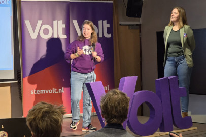 Jasmijn Schieving vertelt wat op het Overijssel congres