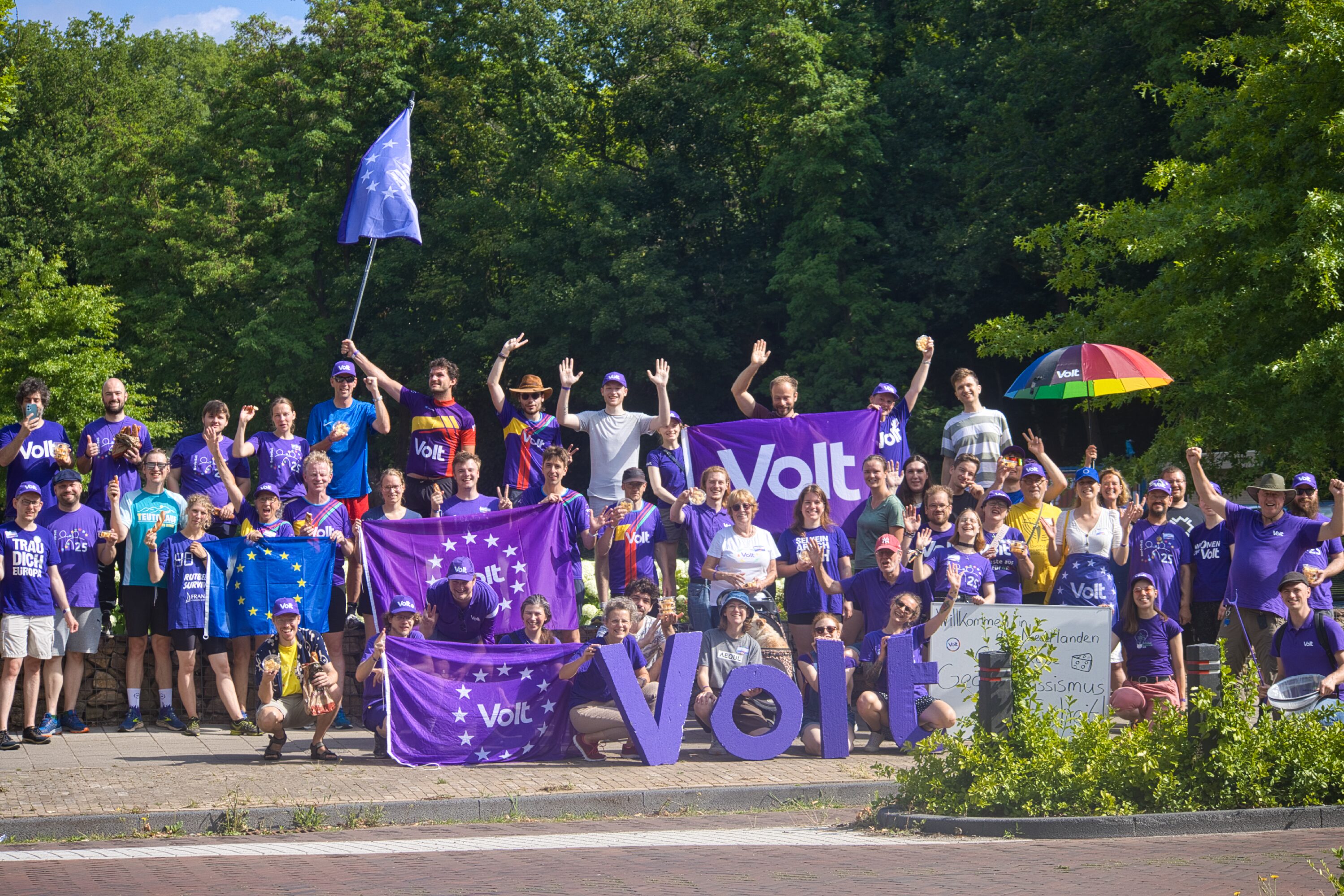 Group of Volt members at the border protest in Glanerbrug june 2025